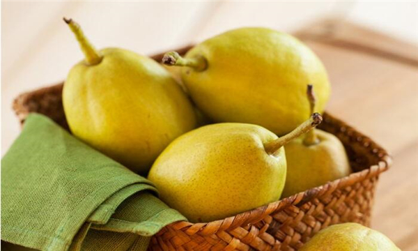 梨子不能和什么水果一起吃,梨子的食用禁忌有哪些