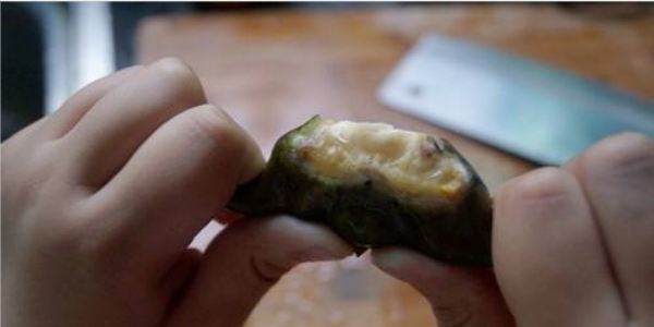 怎么剥菱角不伤手,菱角怎么徒手剥