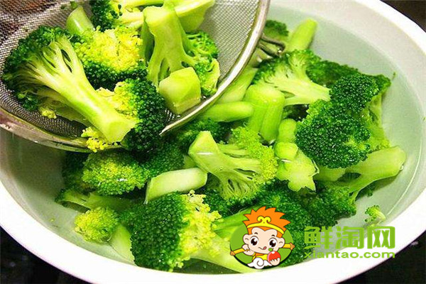 连吃一周水煮西兰花能瘦吗,蔬菜减肥法怎样吃