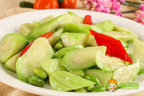 丝瓜用焯水吗,很多人都不知道,难怪炒出来的丝瓜不好吃