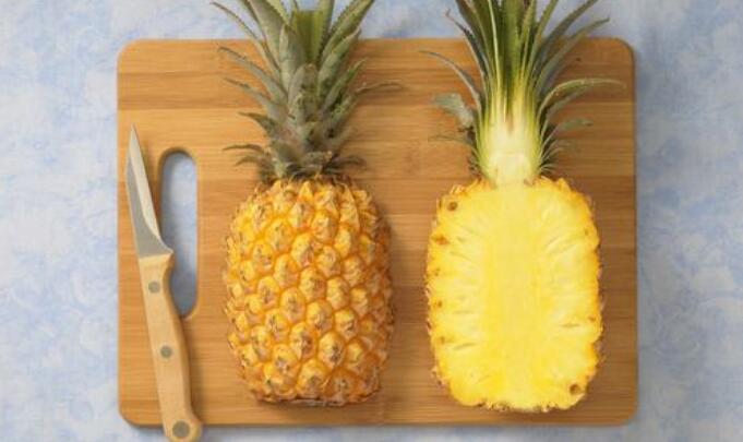吃菠萝上火吗,吃菠萝的好处有哪些